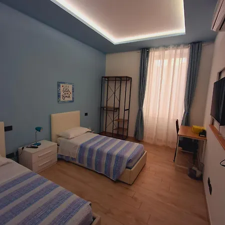 Di Ania La Spezia